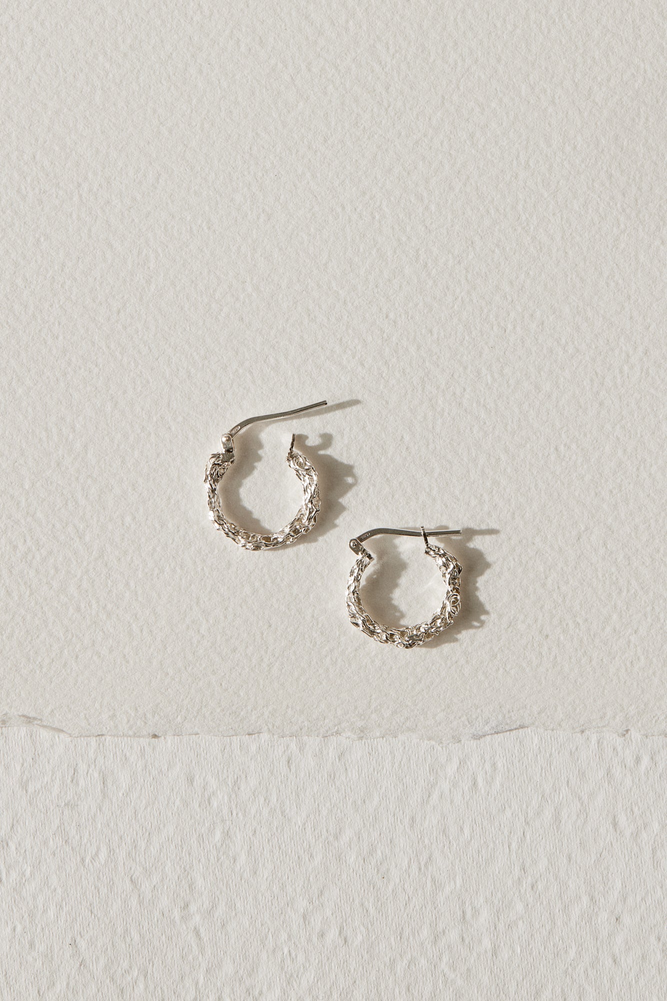 The Small Amalgam Hoop Earrings - Sterling Silver - 15mm