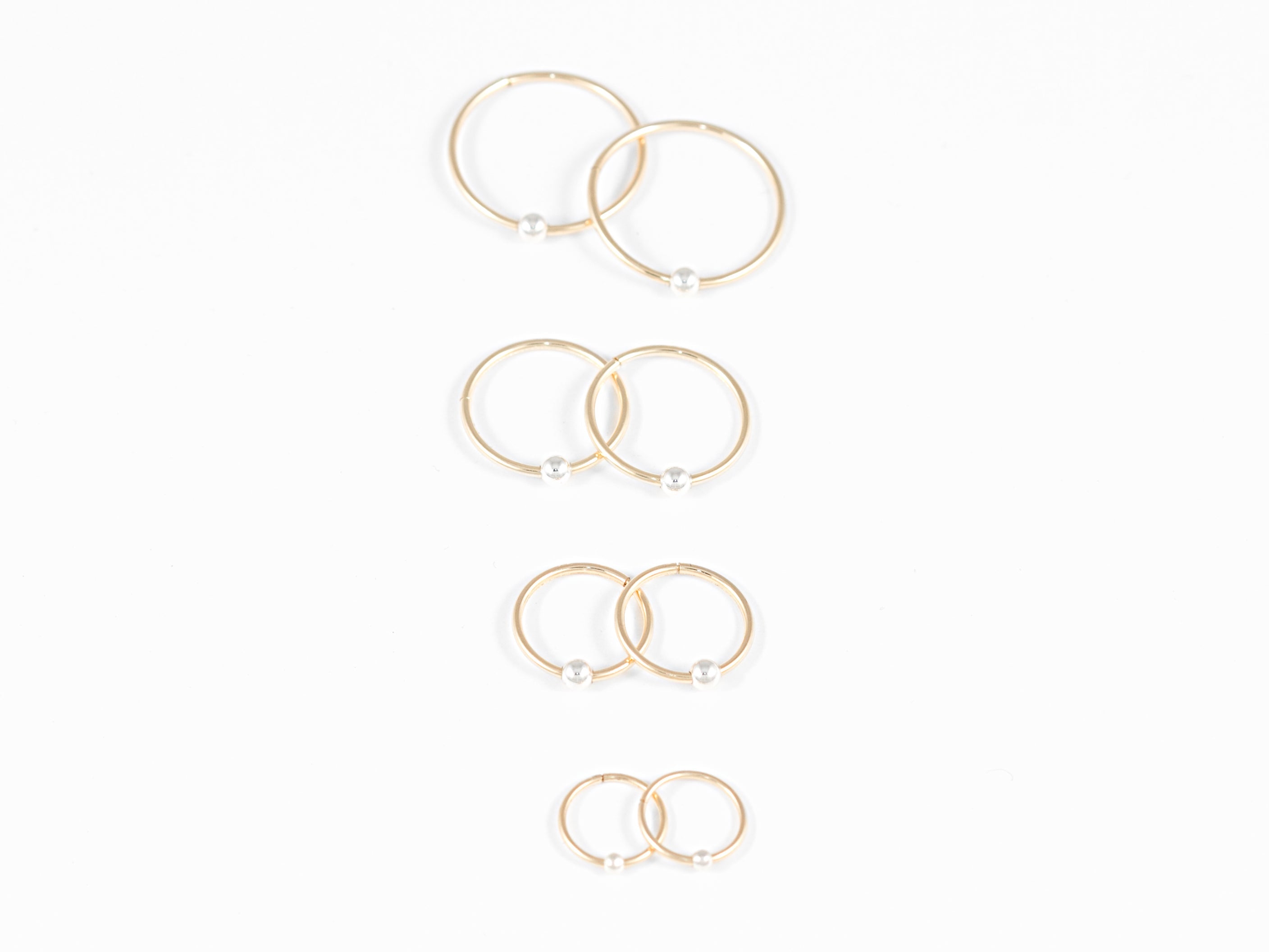 20mm Sleepers Hoops Earrings – 10k Yellow Gold – Large - Camillette