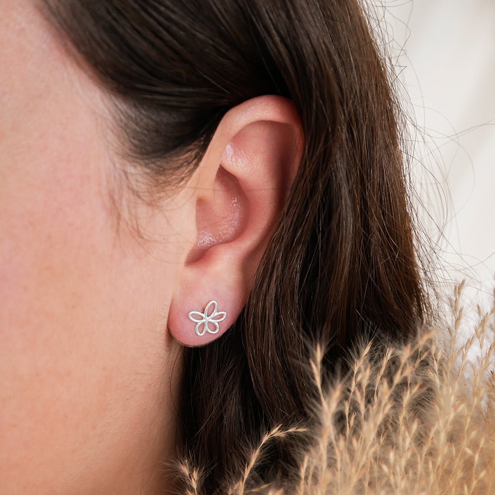 Daisy Earrings - Silver - Camillette