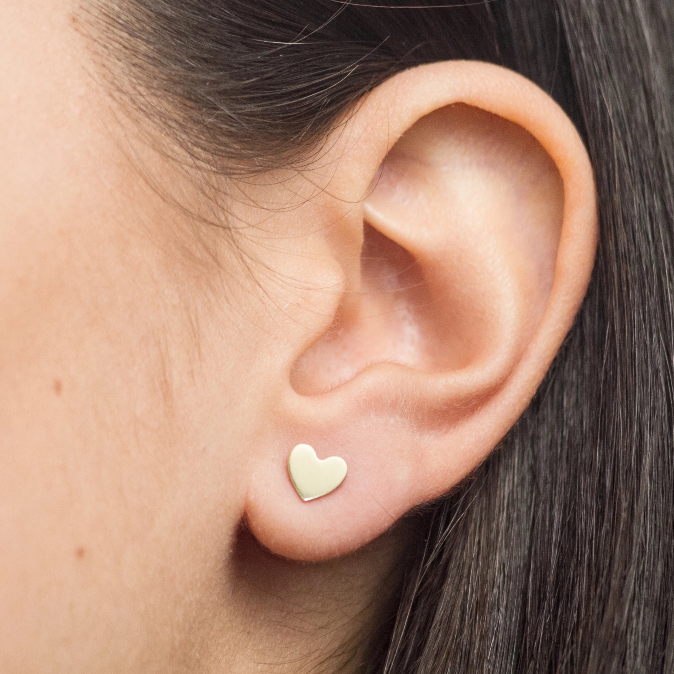 Heart Stud Earrings – 14k Yellow Gold - Camillette