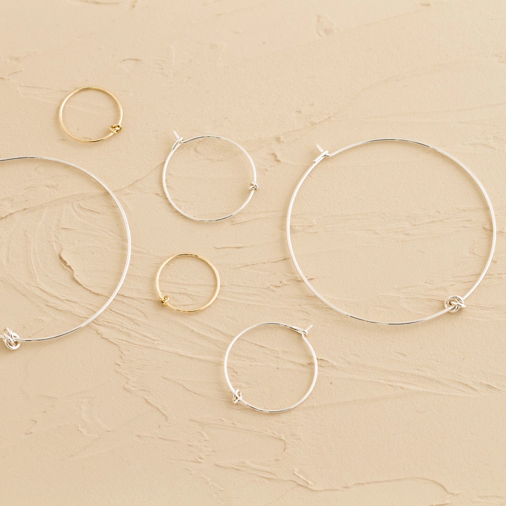 Hoops Earrings – Silver – Small / Medium - Camillette