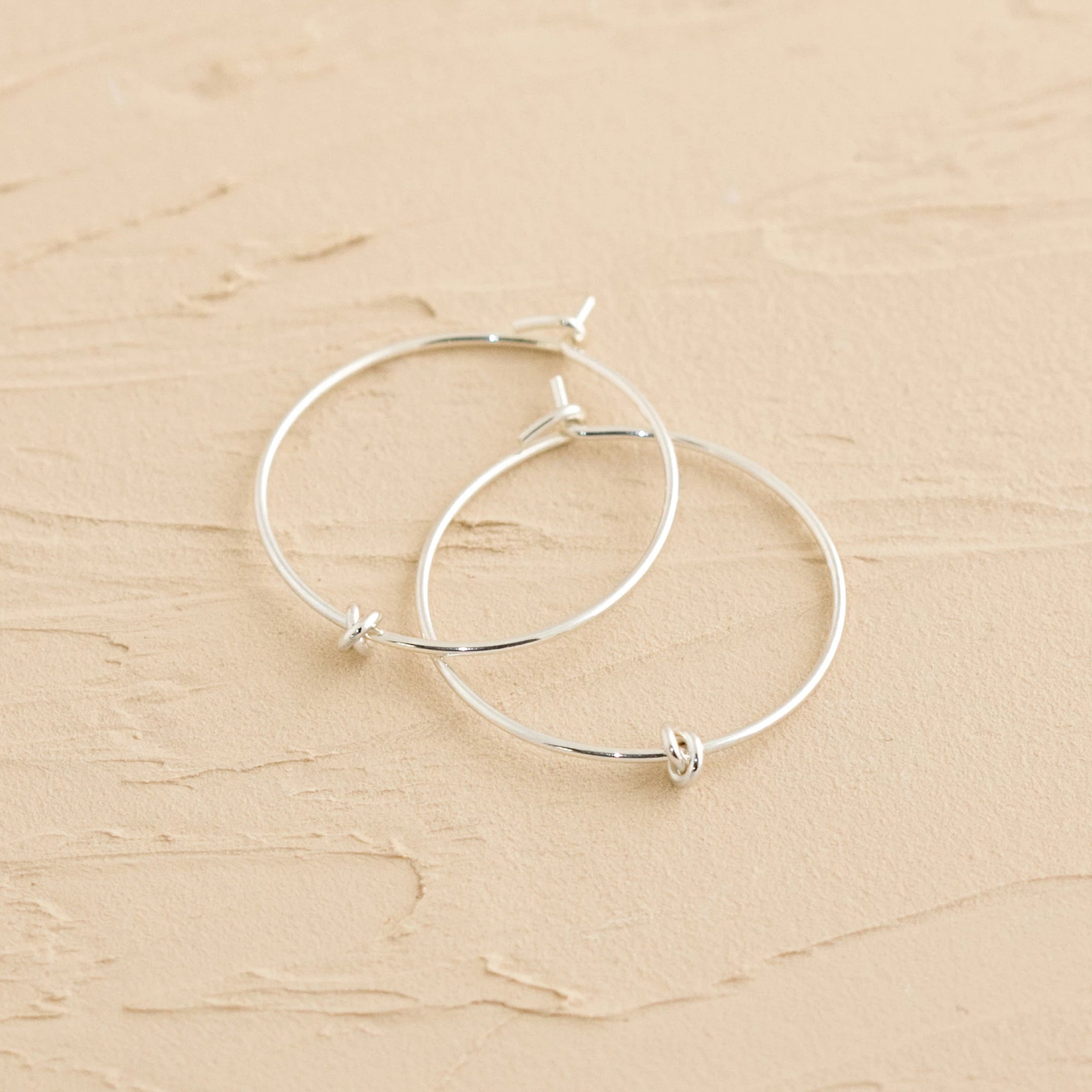 Hoops Earrings – Silver – Small / Medium - Camillette