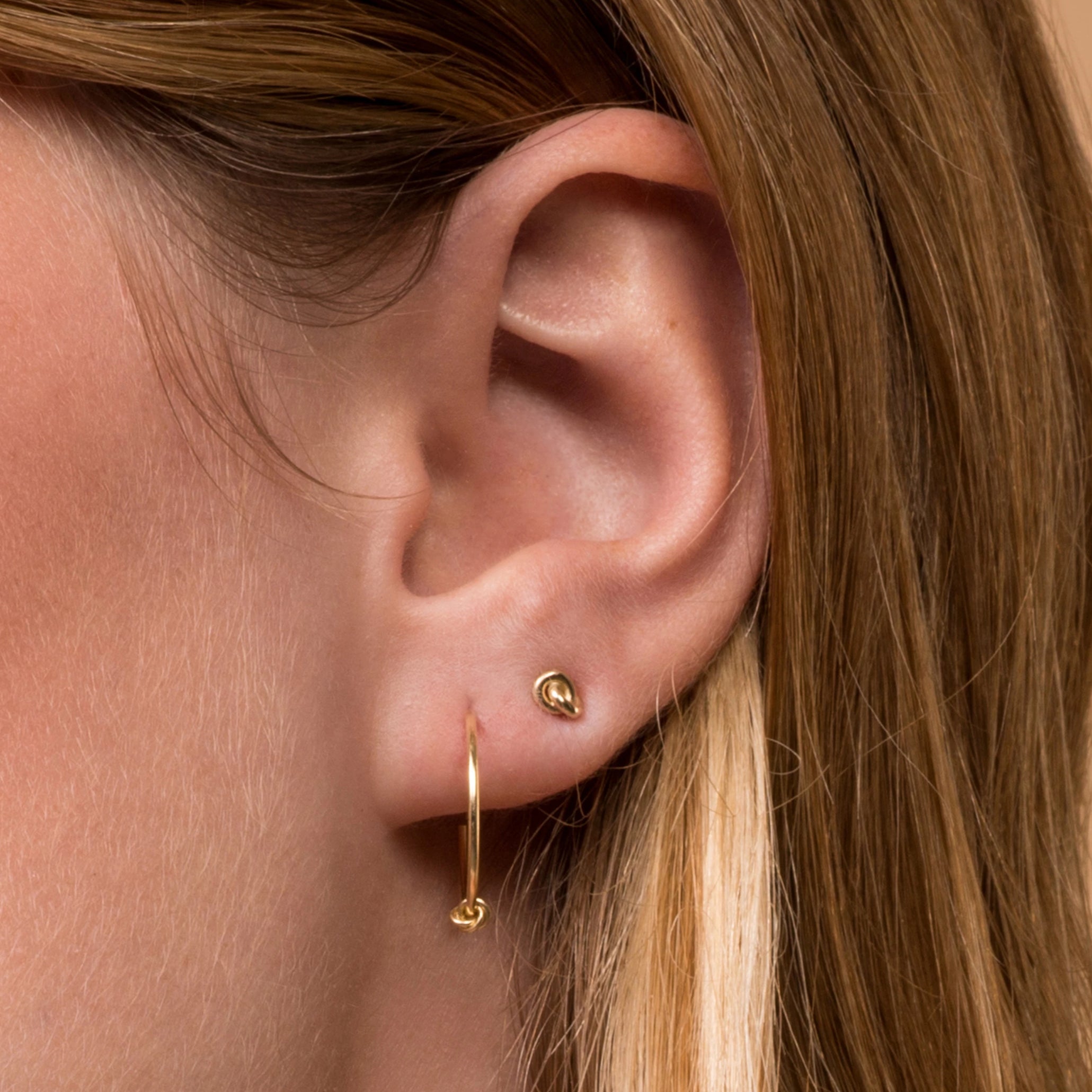 Knot Stud Earrings – 14k Yellow Gold - Camillette