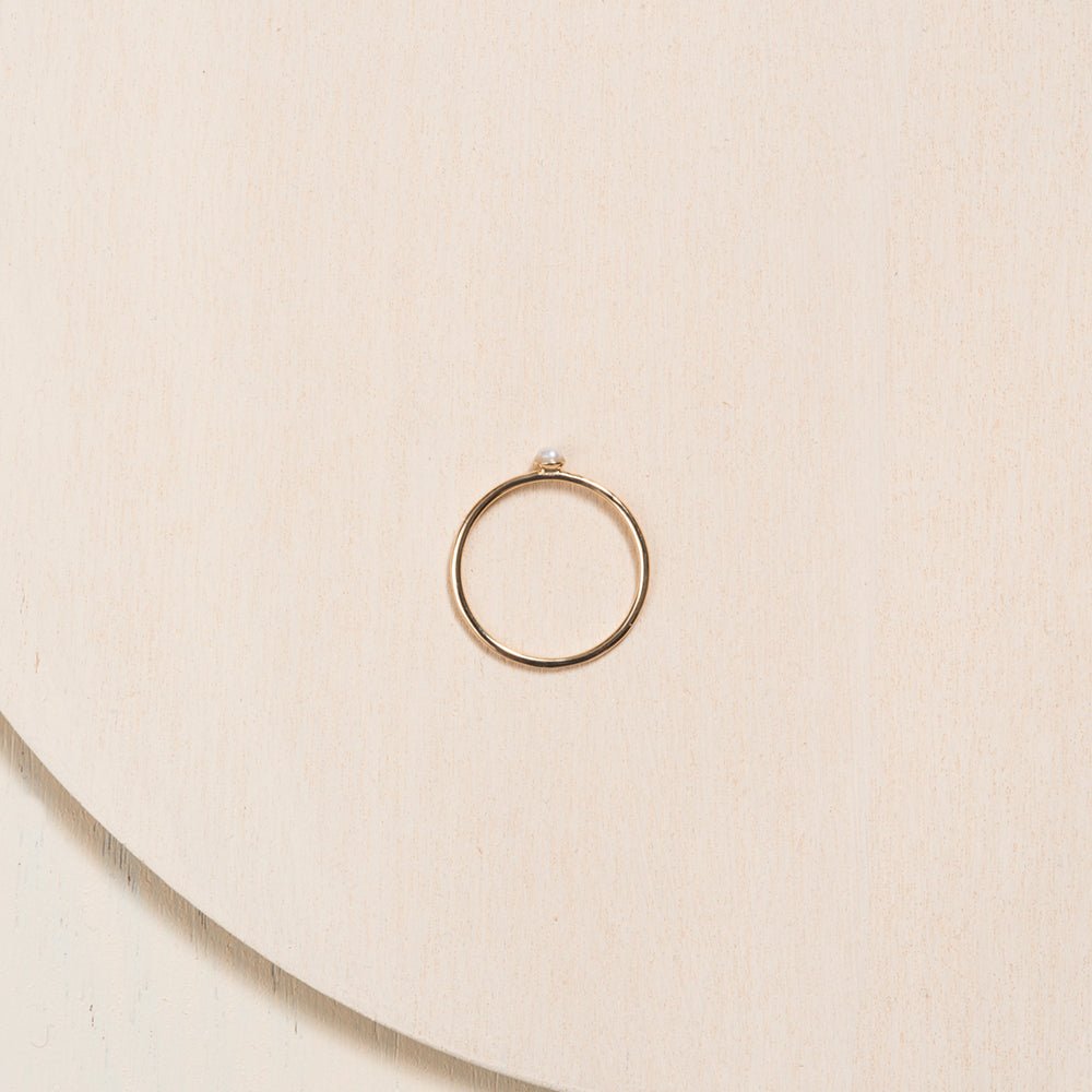 White Pearl Solitaire Thin Band Ring - 14k Gold - Camillette
