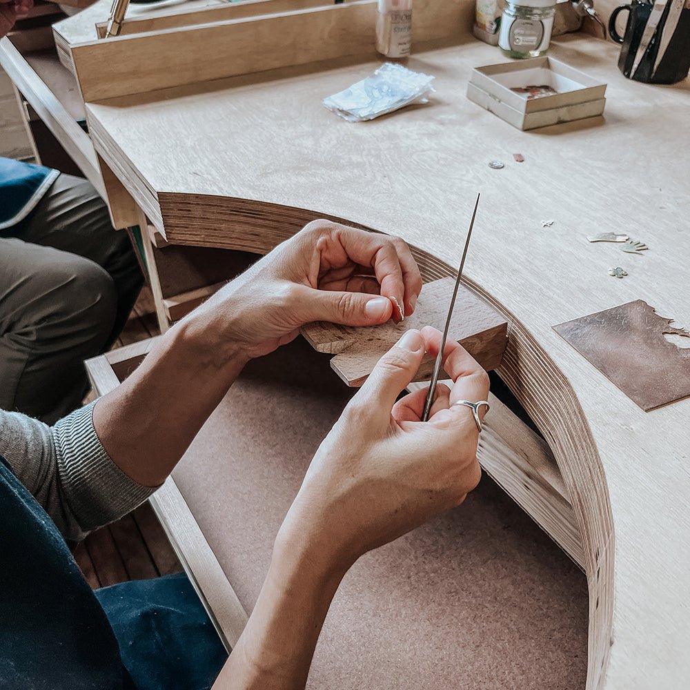 WORKSHOP - Make a personalized charm necklace or bracelet - Camillette