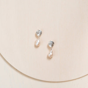 Fossil Drop Earrings with Baroque Pearl - Ivory