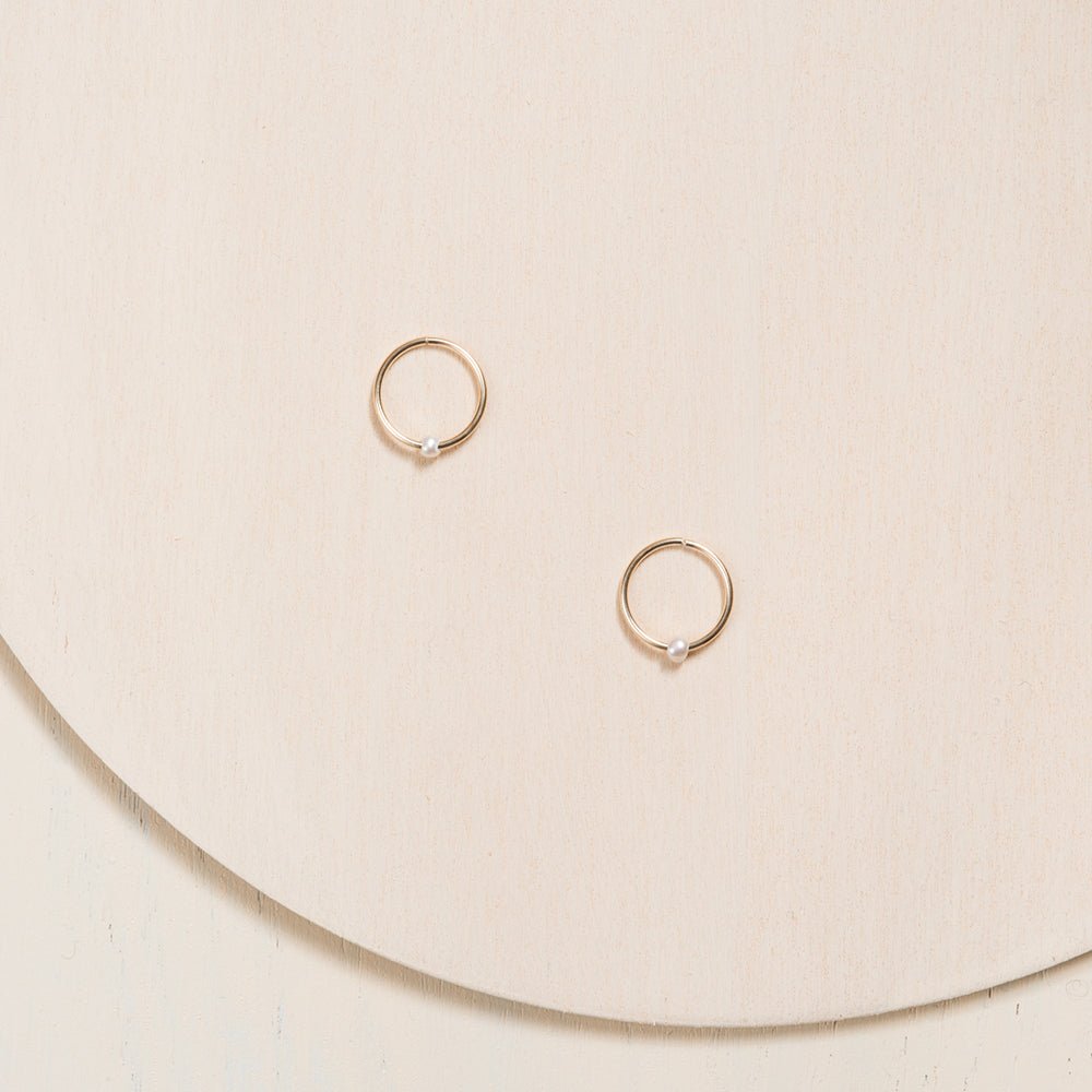 Sleeper Hoops Earrings with Freshwater Pearl - 10k Gold - Camillette