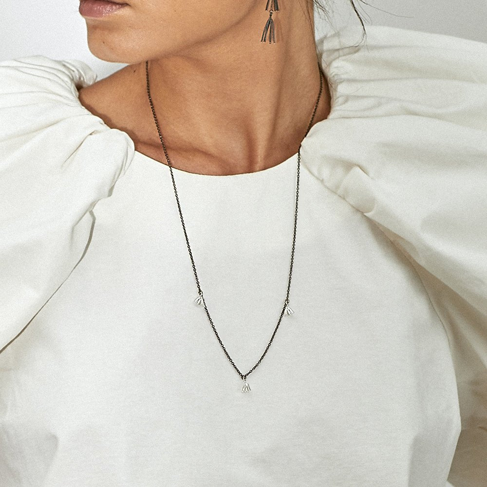 Sparks Trail Necklace - Black Oxidized Silver - Camillette